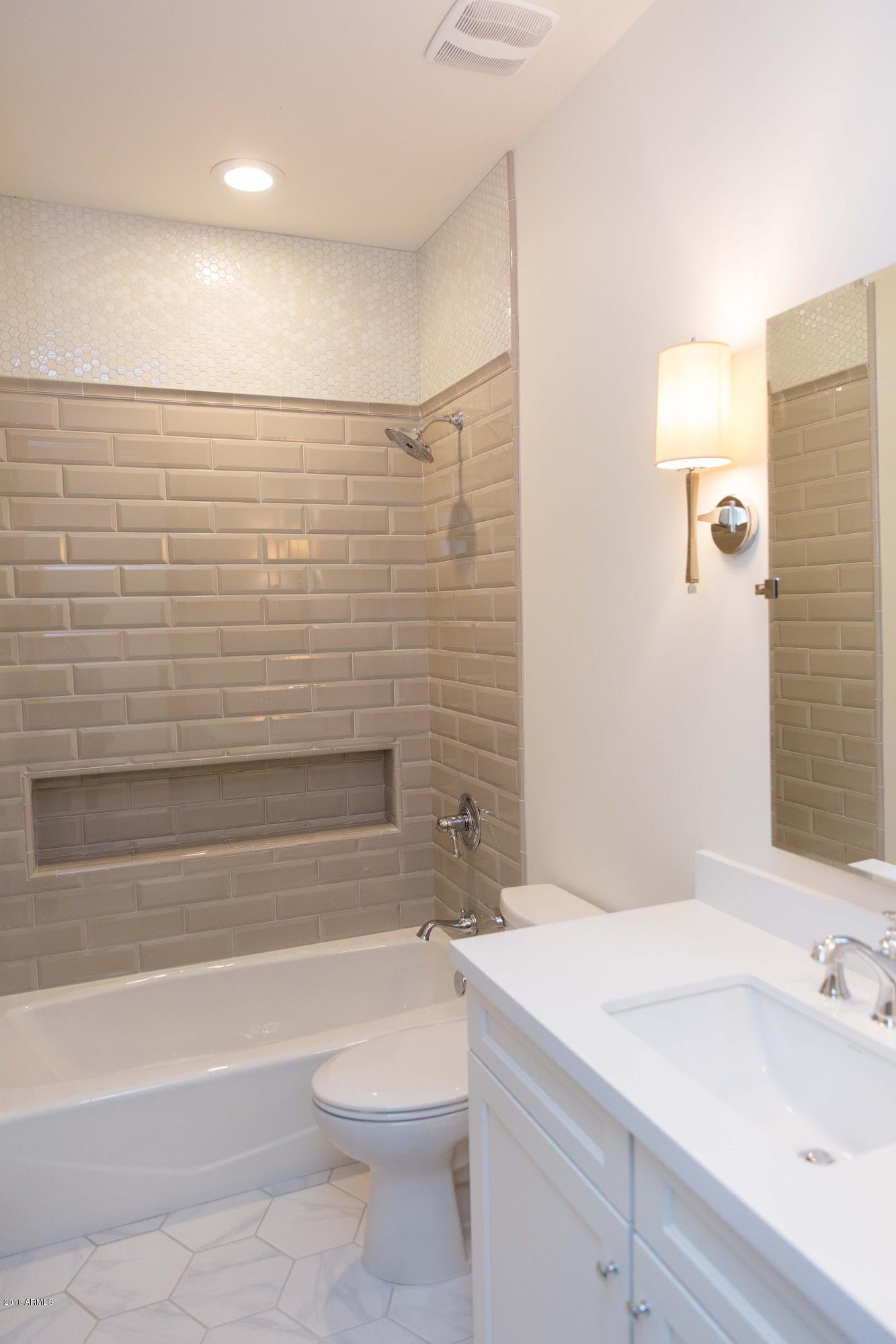 409 East Lamar Road Phoenix, AZ 85012 - Photo 55 of 83 409 E. Lamar | Round Lens PhotographyJ