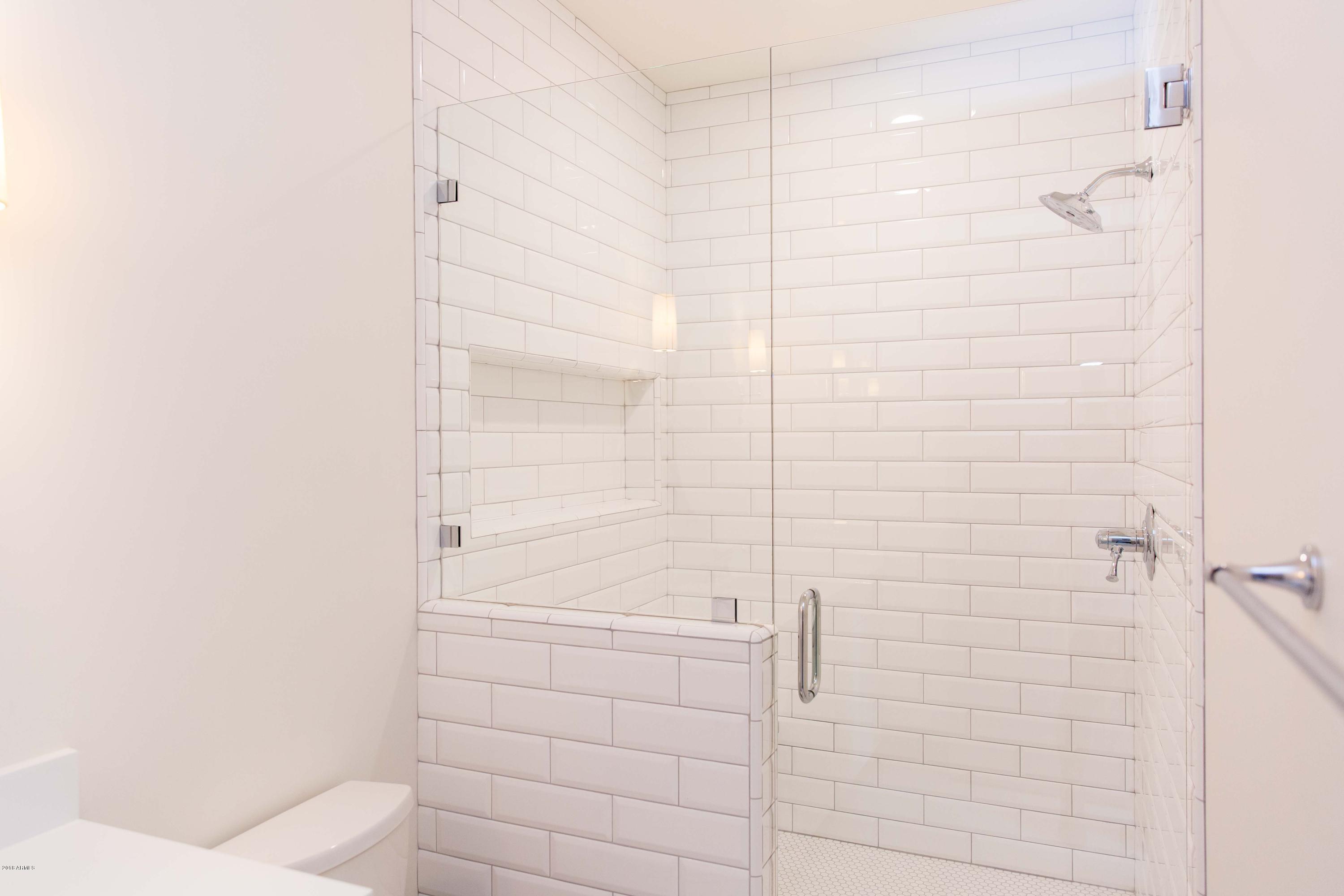 409 East Lamar Road Phoenix, AZ 85012 - Photo 67 of 83 409 E. Lamar | Round Lens PhotographyJ