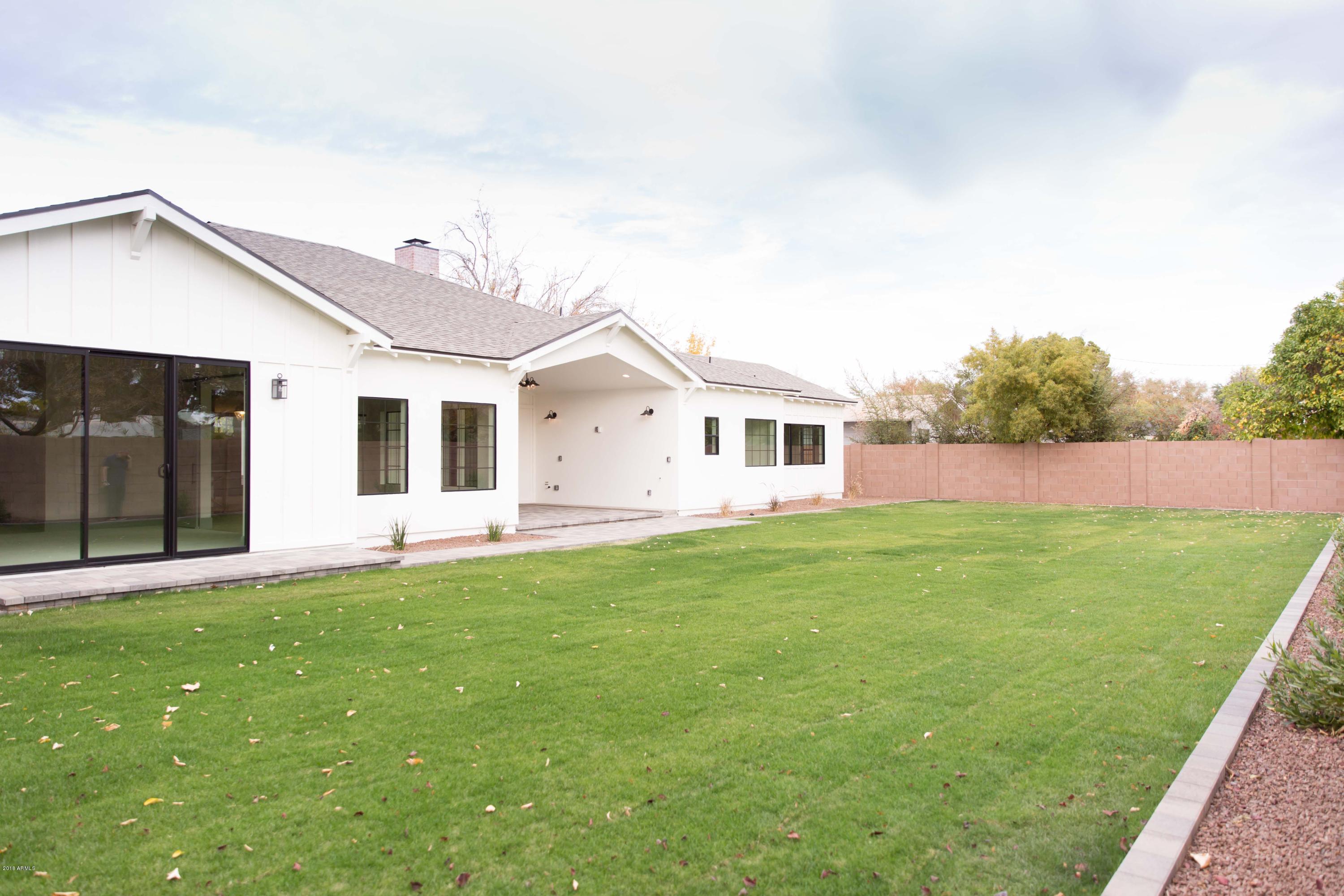 409 East Lamar Road Phoenix, AZ 85012 - Photo 70 of 83 409 E. Lamar | Round Lens PhotographyJ