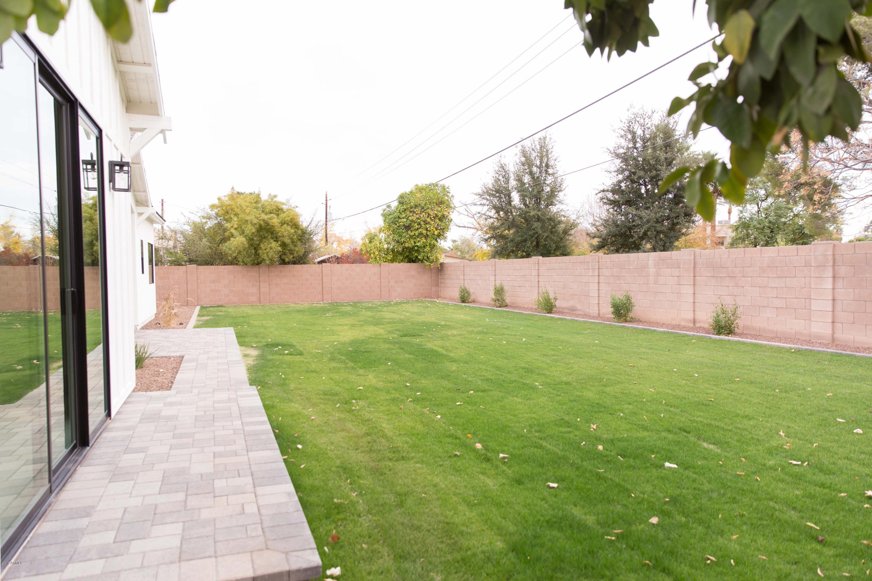 409 East Lamar Road Phoenix, AZ 85012 - Photo 73 of 83 409 E. Lamar | Round Lens PhotographyJ