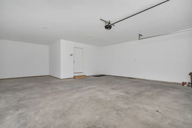 $489,000 | 903 Springhill Drive, Coal City, IL 60416