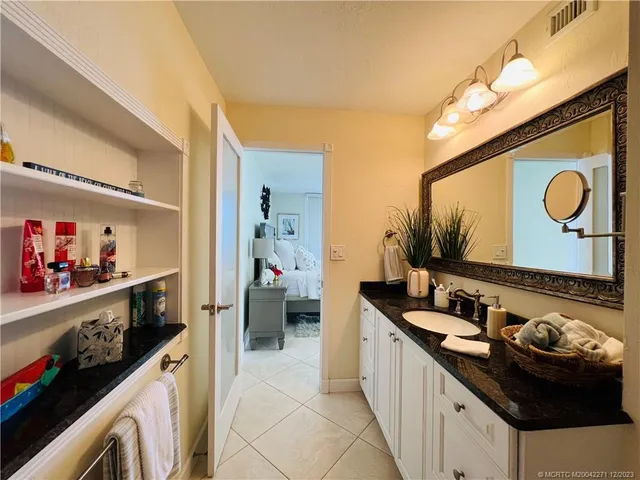 $4,500 | 9900 South Ocean Drive, Unit 810, Jensen Beach, FL 34957