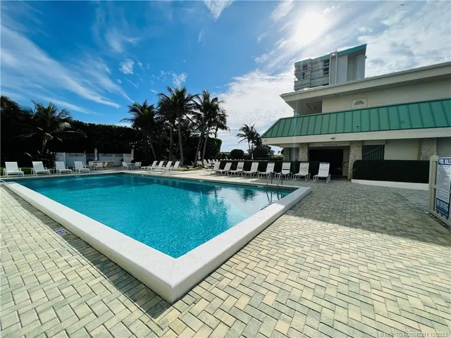 $4,500 | 9900 South Ocean Drive, Unit 810, Jensen Beach, FL 34957