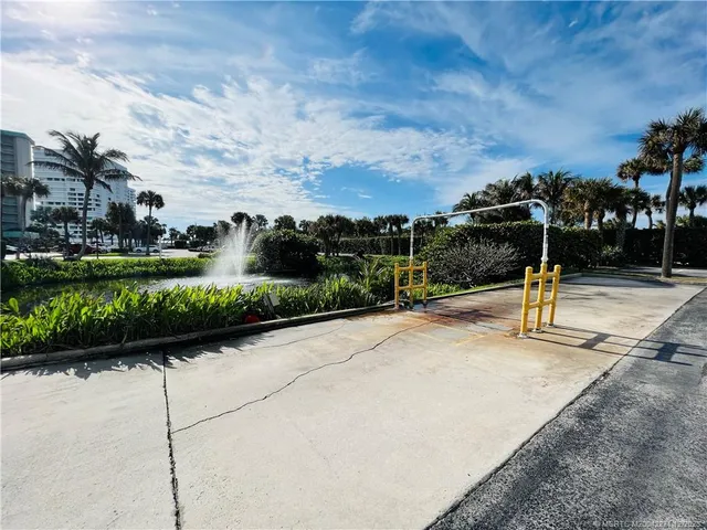 $4,500 | 9900 South Ocean Drive, Unit 810, Jensen Beach, FL 34957