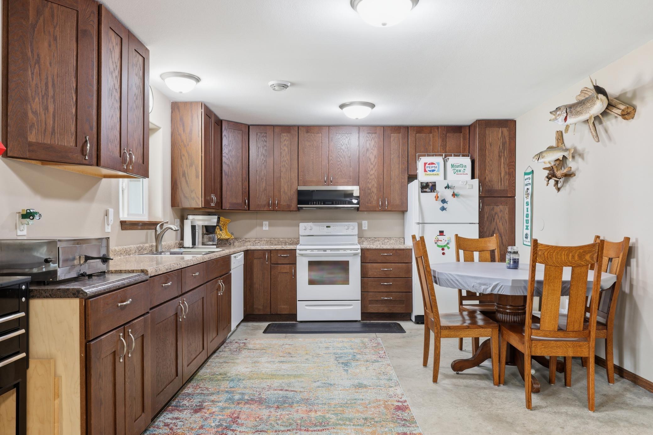 15346 Blackhawk Road Lake Park, MN 56554 - Photo 37 of 79