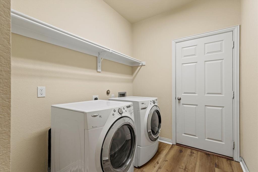 2821 Fordham Road Plano, TX 75025 - Photo 27 of 39 Nicely sized Utility Room