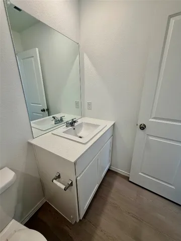 $2,050 | 430 Monsoon Drive, Unit A, Lockhart, TX 78644