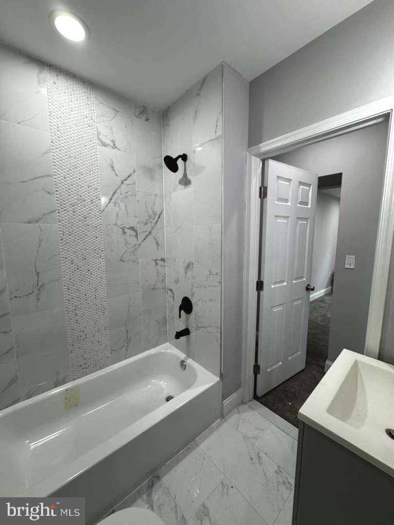 621 Denison Street Baltimore, MD 21229 - Photo 12 of 14
