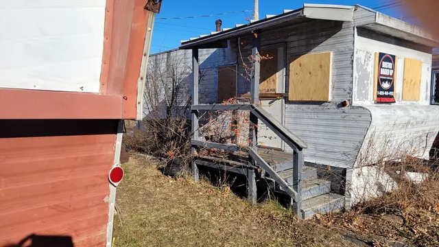 $99,900 | 98 Newbury Street, Unit 18B, Danvers, MA 01923