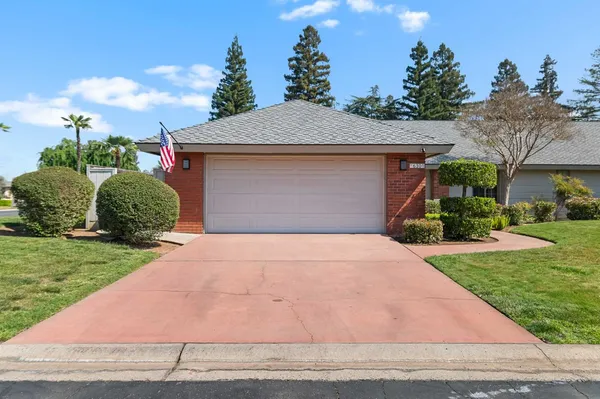 $425,000 | 6301 North Palm Avenue, Fresno, CA 93704