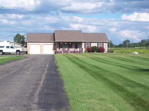 13086 Marshall Road Montrose, MI 48457 - Photo 1 of 21 20445685.JPG