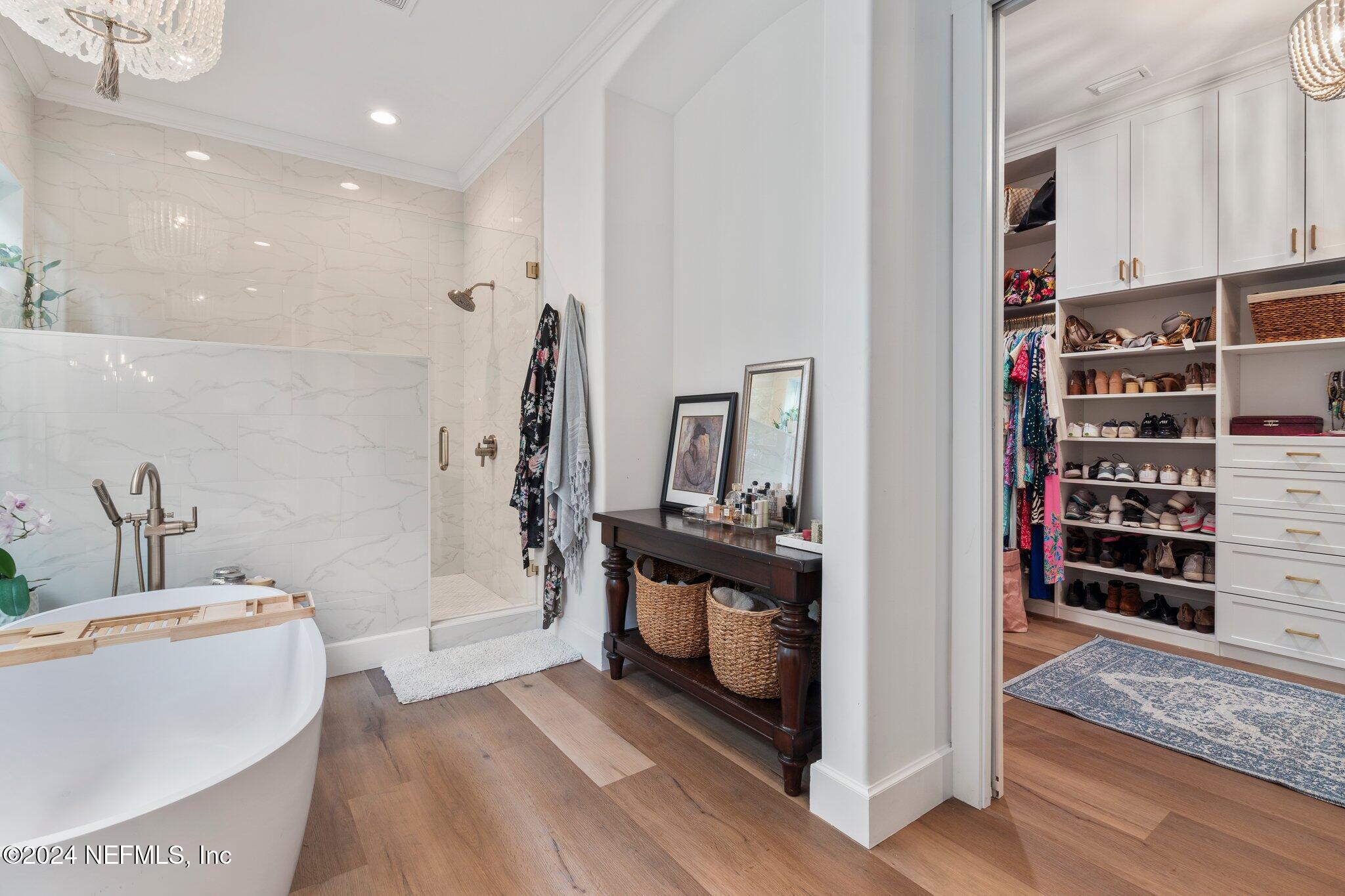 307 4th Street Atlantic Beach, FL 32233 - Photo 18 of 80 owners bath