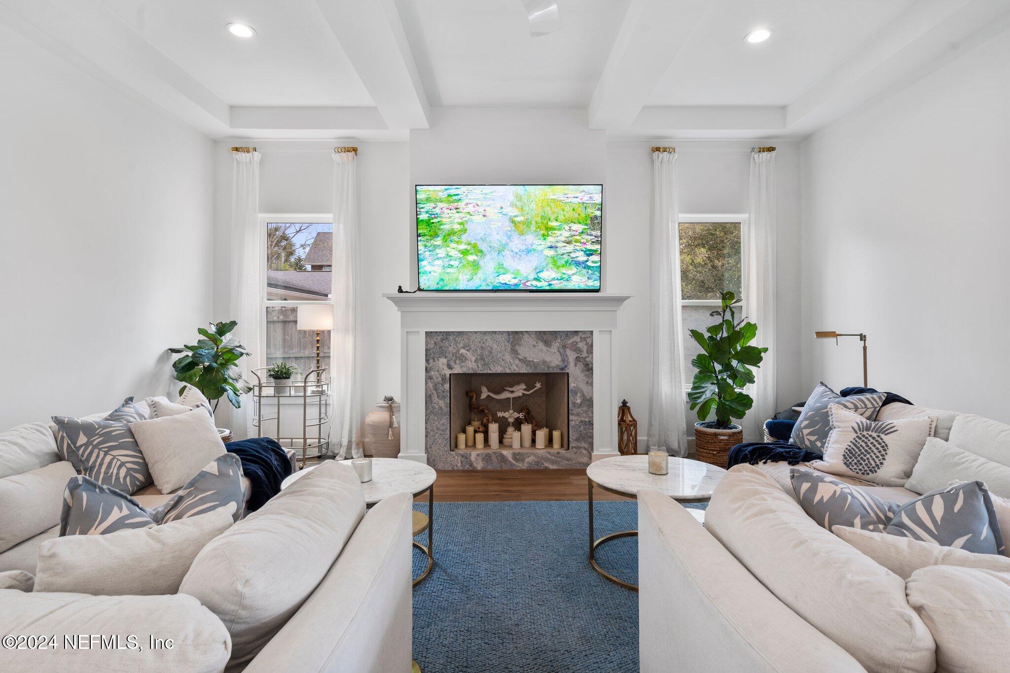 307 4th Street Atlantic Beach, FL 32233 - Photo 39 of 80 living room