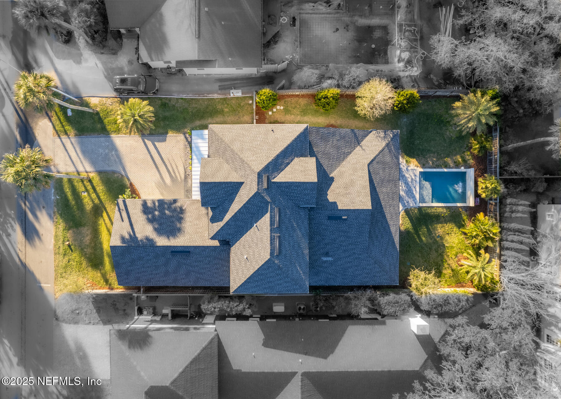 307 4th Street Atlantic Beach, FL 32233 - Photo 5 of 80 307 Fourth St Exteriors-11