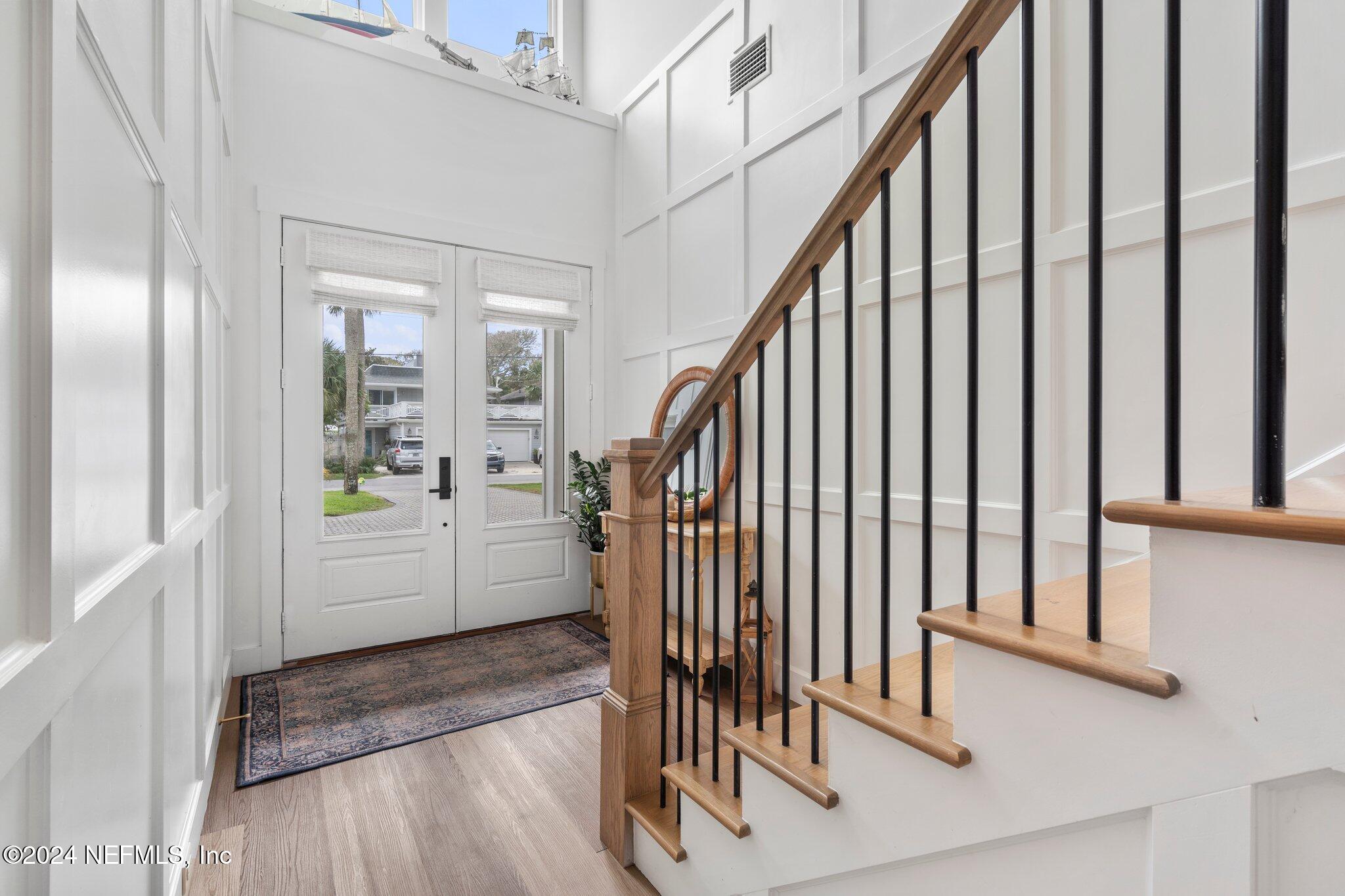 307 4th Street Atlantic Beach, FL 32233 - Photo 8 of 80 entrance