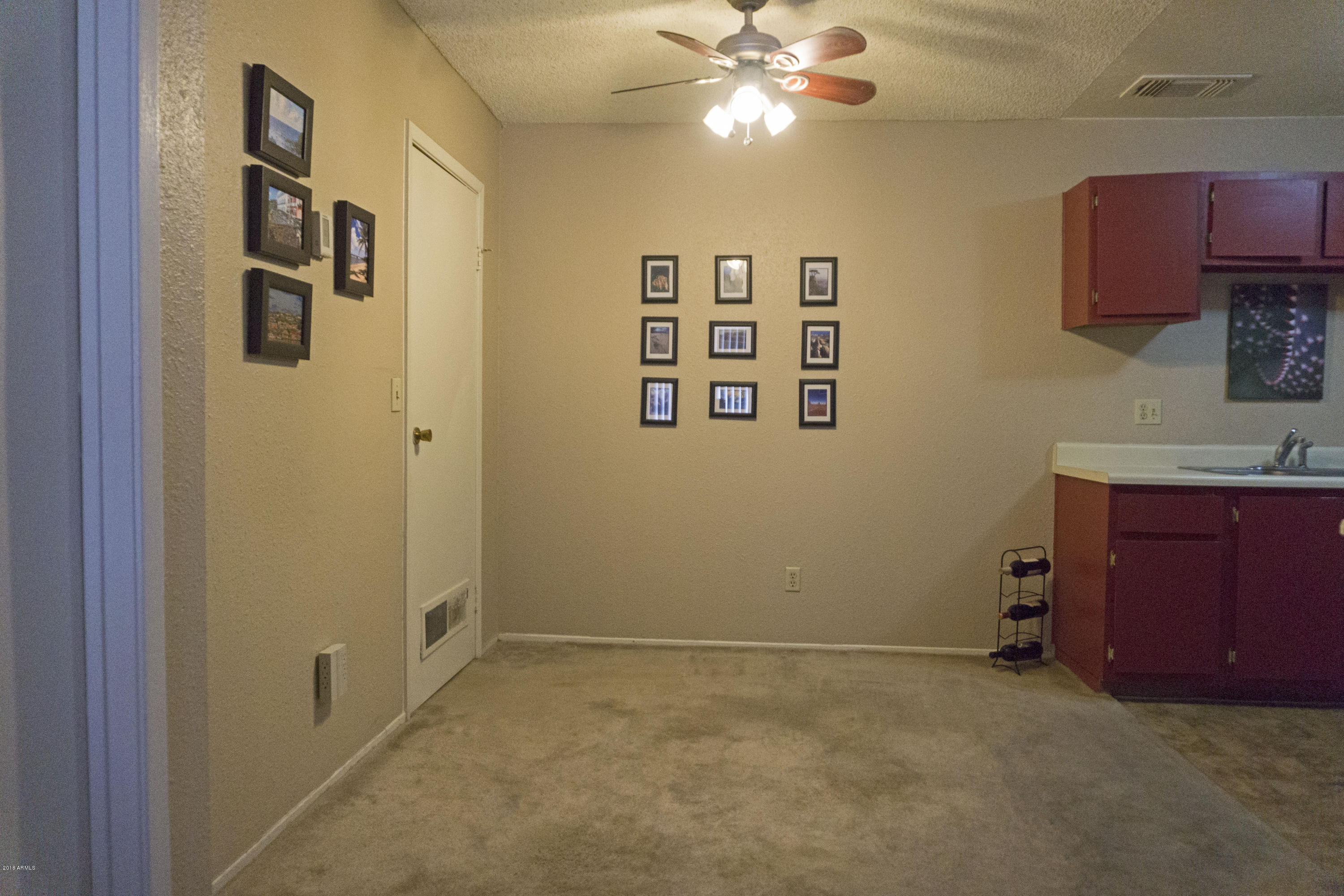 3511 East Baseline Road, Unit 1191 Phoenix, AZ 85042 - Photo 7 of 19 dining area