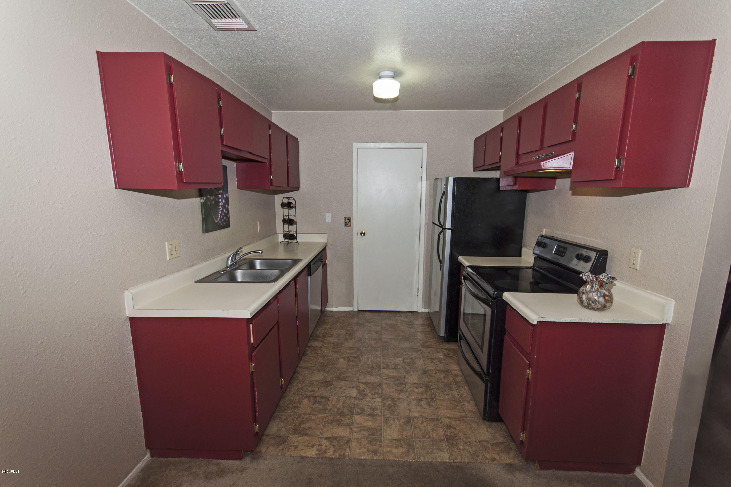 3511 East Baseline Road, Unit 1191 Phoenix, AZ 85042 - Photo 9 of 19 kitchen 2