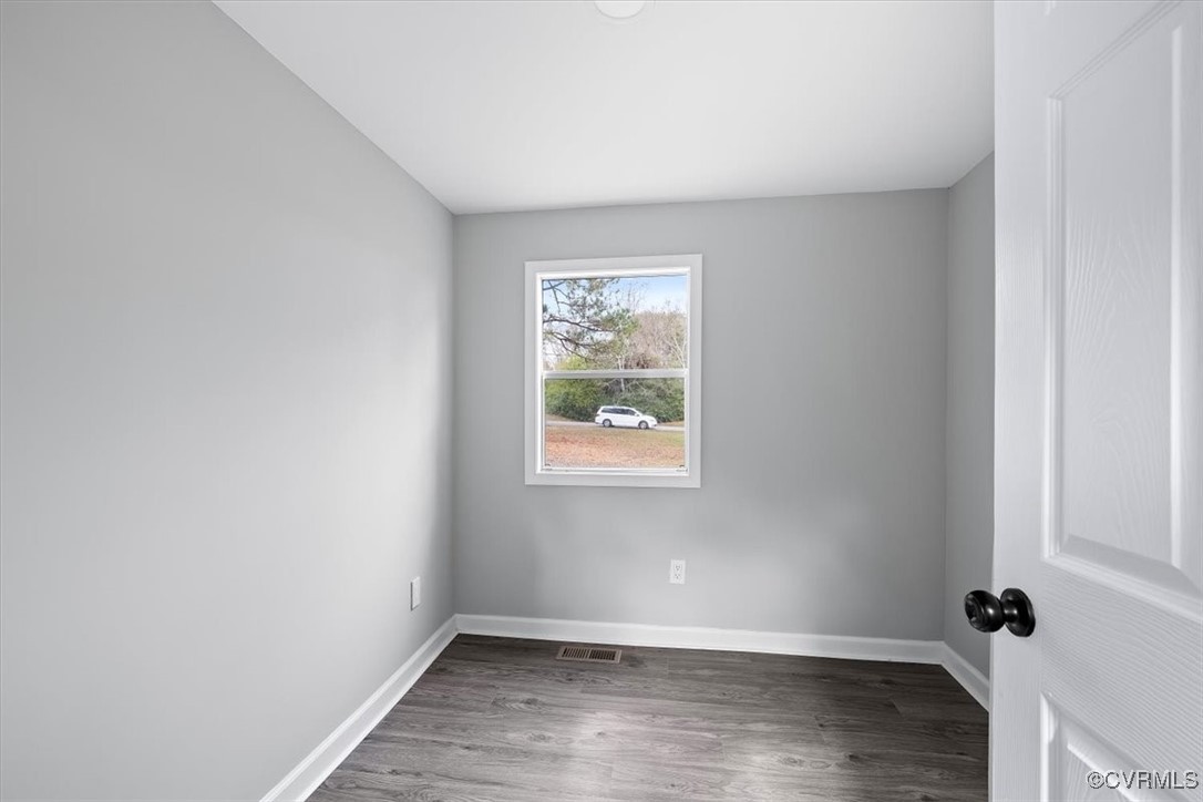 11231 Howard Road Amelia Court House, VA 23002 - Photo 17 of 33 Gallery Image 17