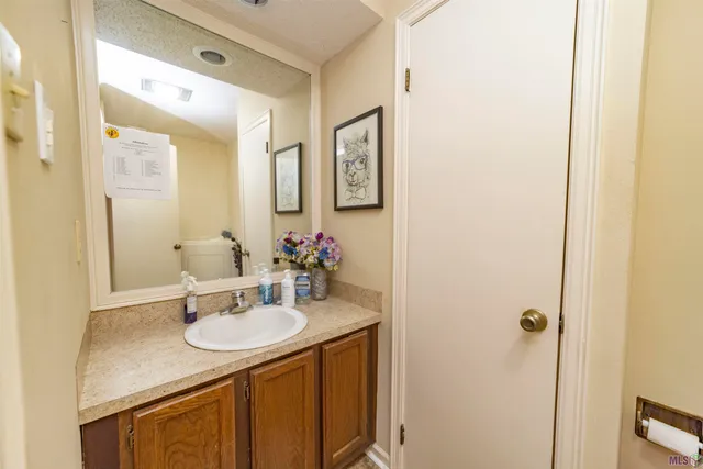 $145,000 | 5648 Riverstone Drive, Baton Rouge, LA 70820