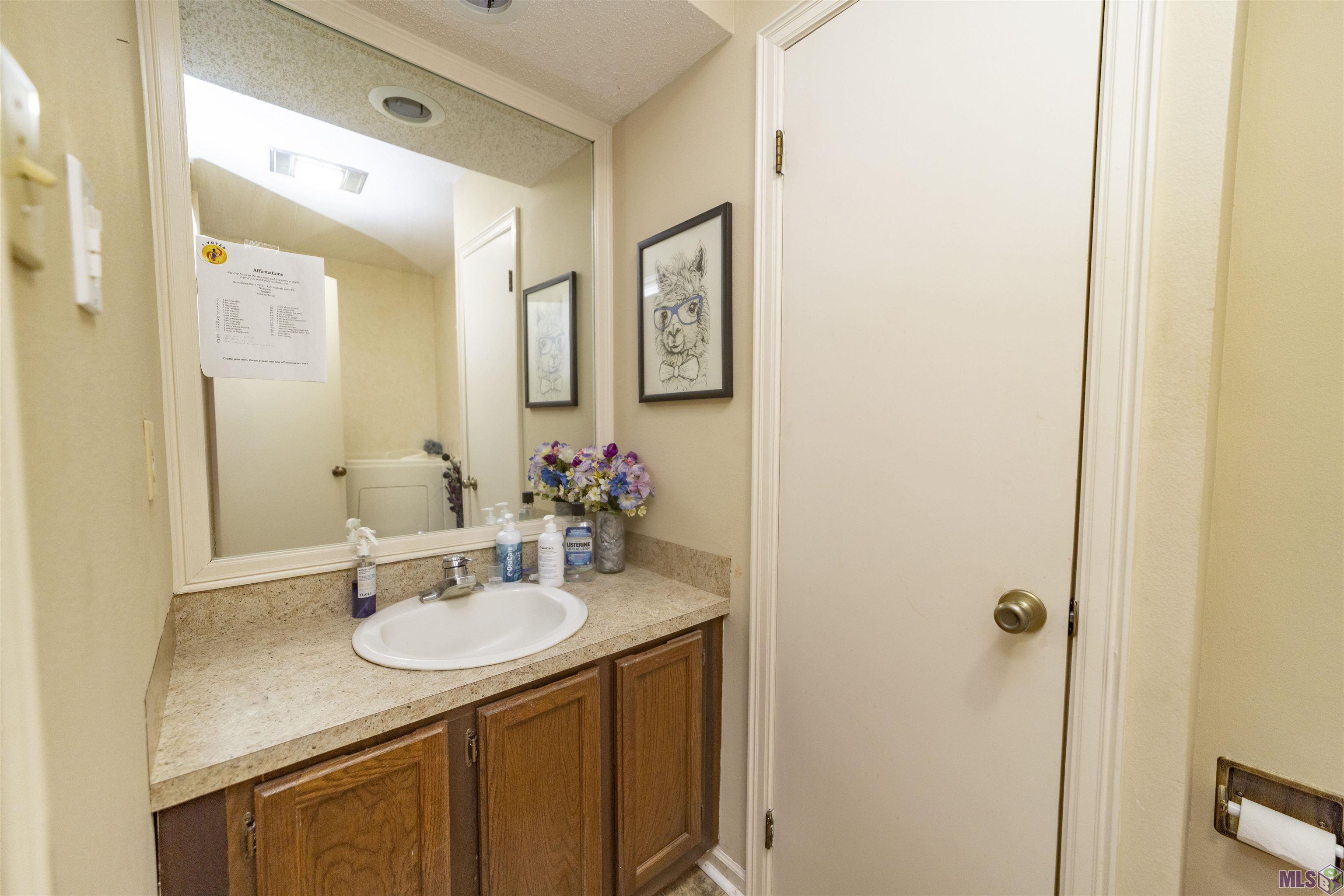 5648 Riverstone Drive Baton Rouge, LA 70820 - Photo 4 of 12