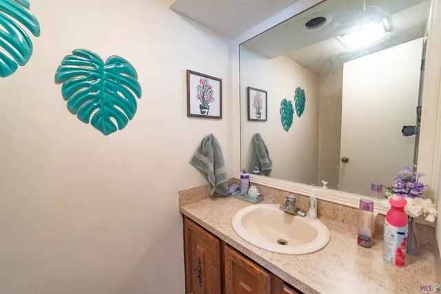 $145,000 | 5648 Riverstone Drive, Baton Rouge, LA 70820