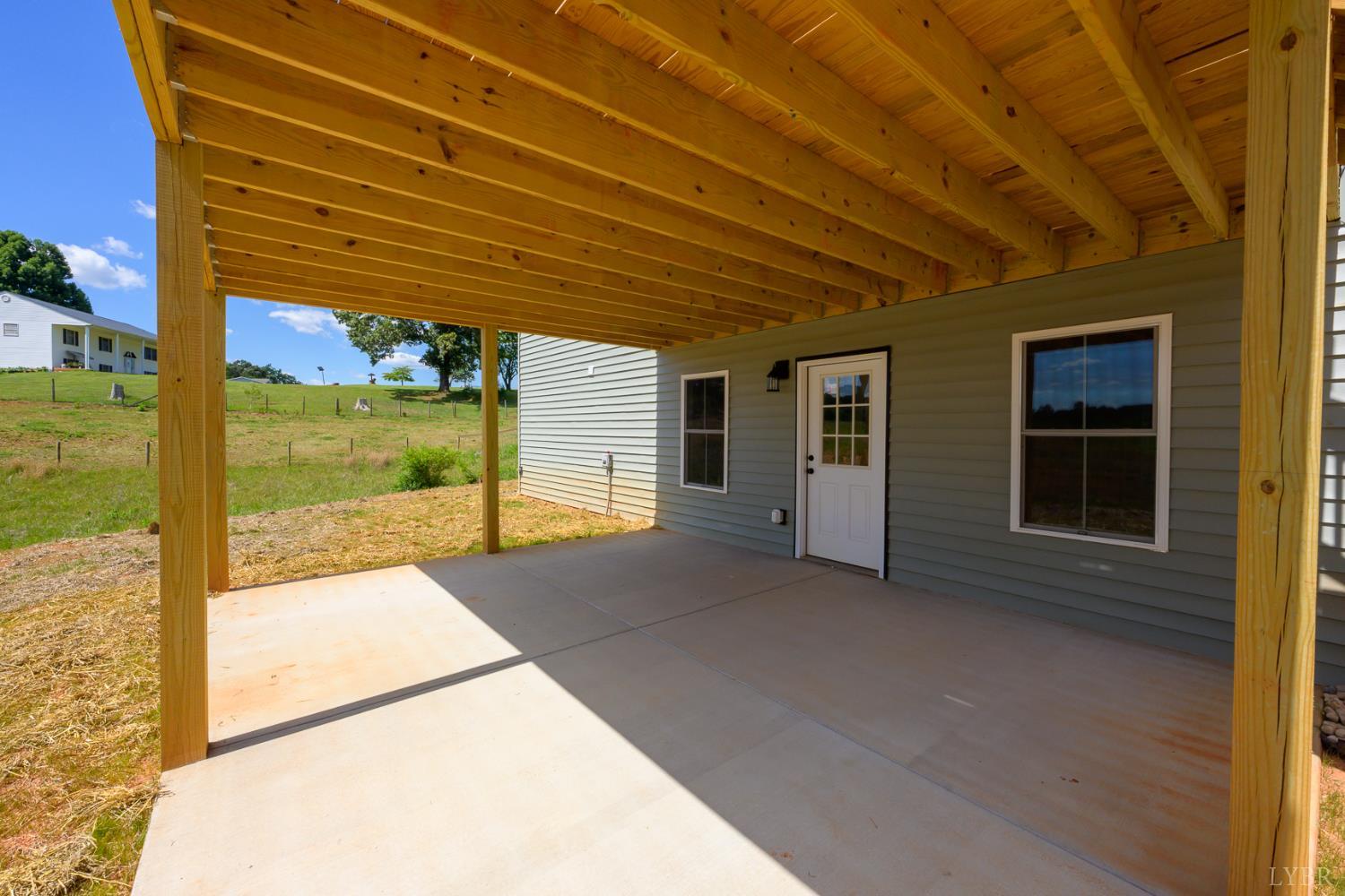 2249 Lipscomb Road Moneta, VA 24121 - Photo 45 of 60