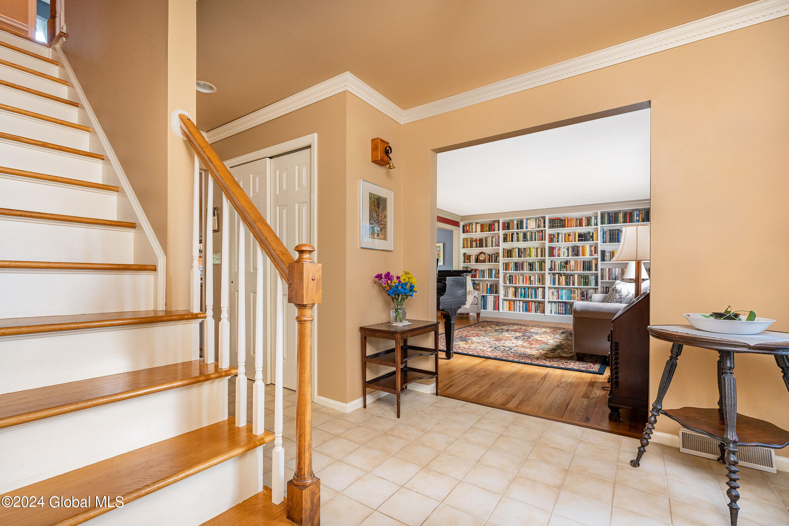 1433 Fox Hollow Road Niskayuna, NY 12309 - Photo 3 of 53 008-1433-Fox-Hollow-Rd