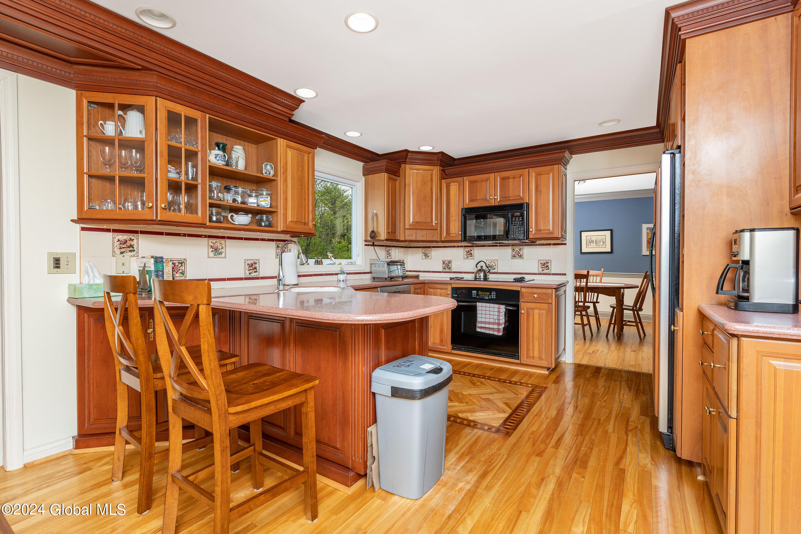 1433 Fox Hollow Road Niskayuna, NY 12309 - Photo 7 of 53 028-1433-Fox-Hollow-Rd
