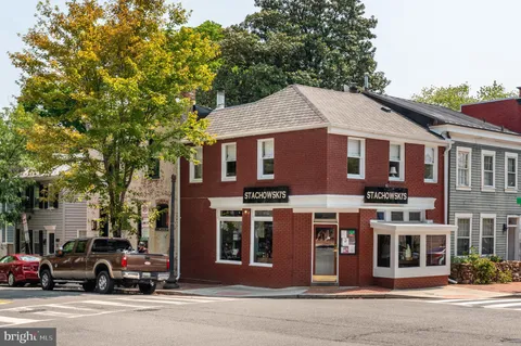 $4,500 | 2736 P Street Northwest, Washington, DC 20007