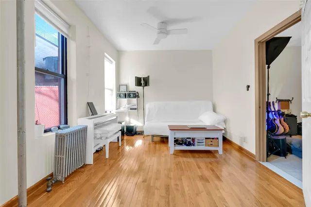$290,000 | 2146 Cortelyou Road, Unit 1R | Flatbush