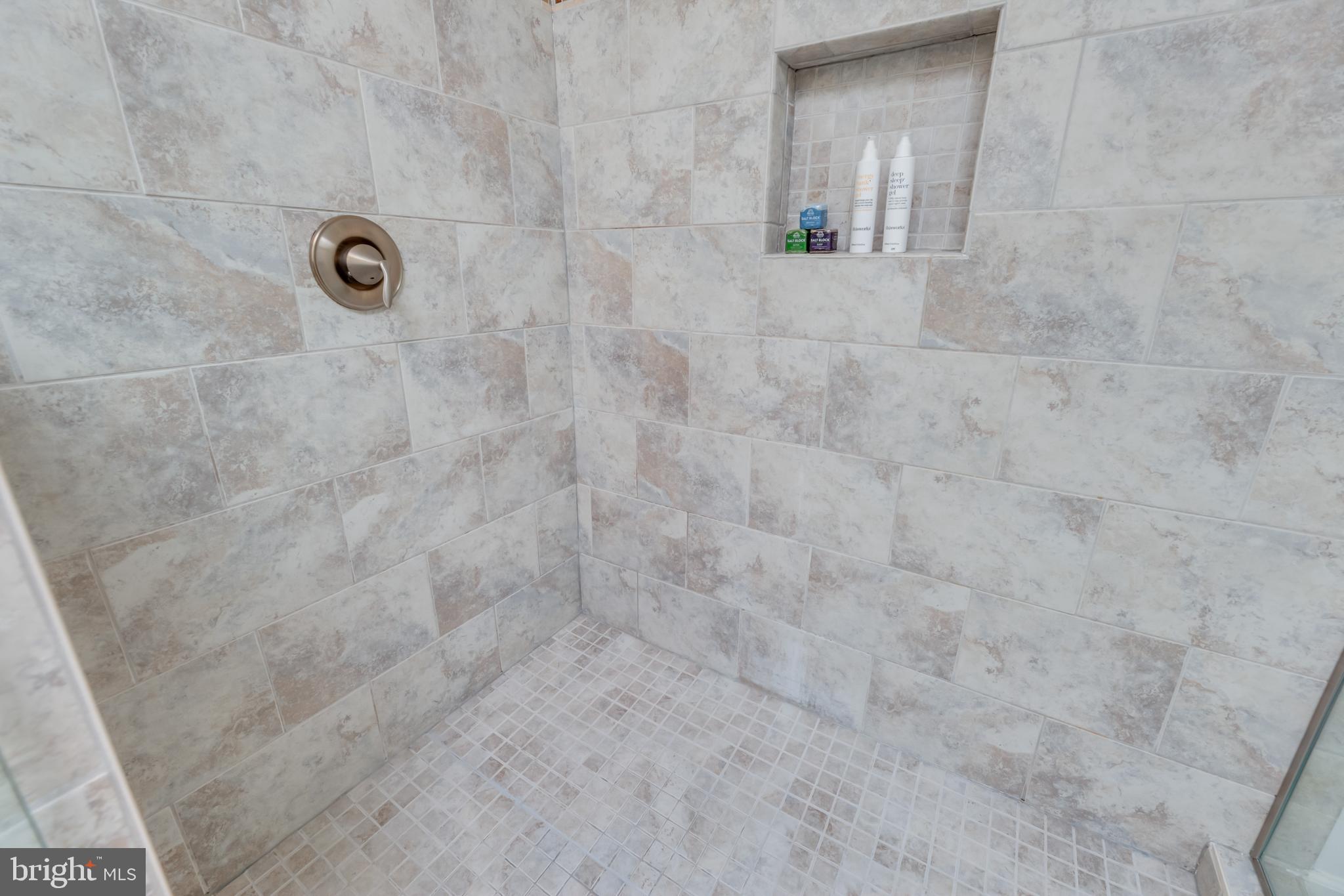 810 Decatur Street Northwest Washington, DC 20011 - Photo 30 of 58