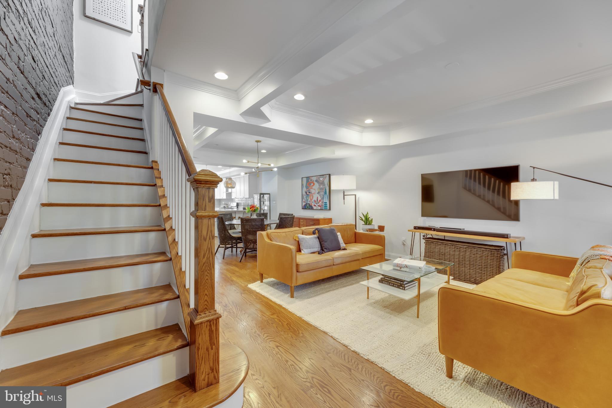 810 Decatur Street Northwest Washington, DC 20011 - Photo 8 of 58