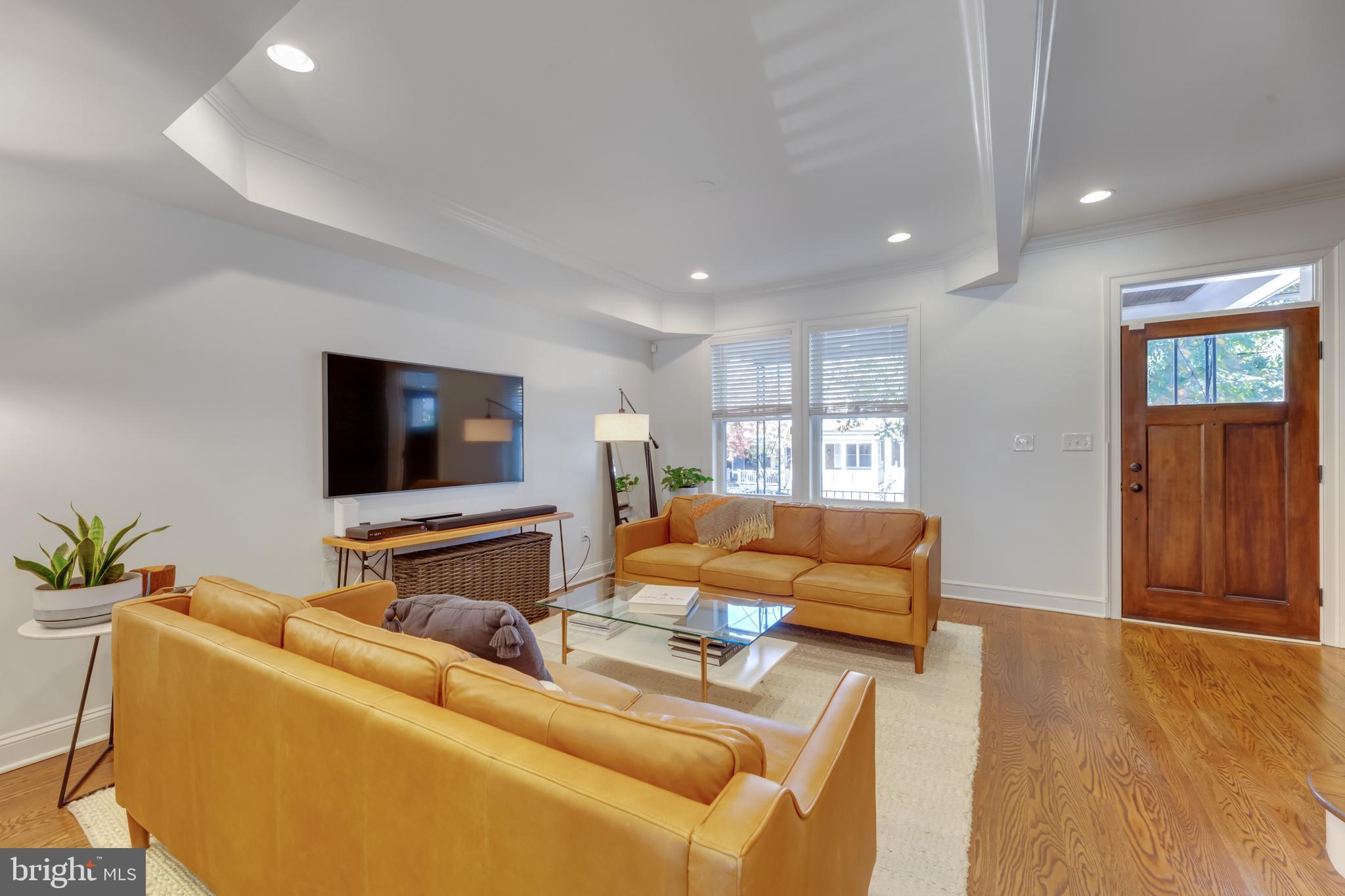 810 Decatur Street Northwest Washington, DC 20011 - Photo 10 of 58