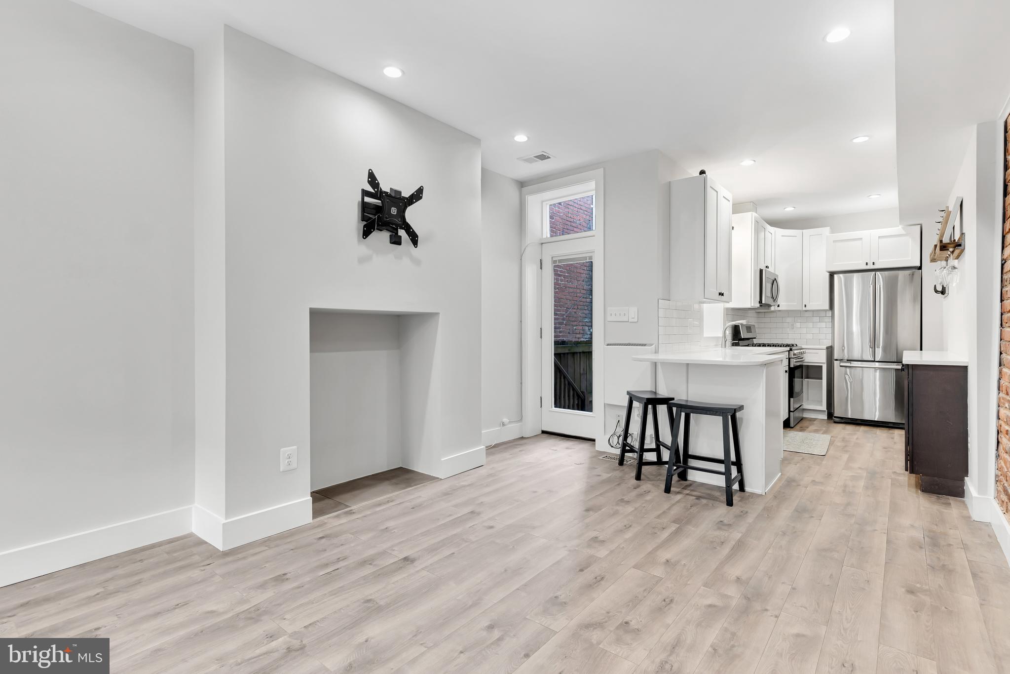 1656 Rosedale Street Northeast Washington, DC 20002 - Photo 7 of 22 Gallery Image 7