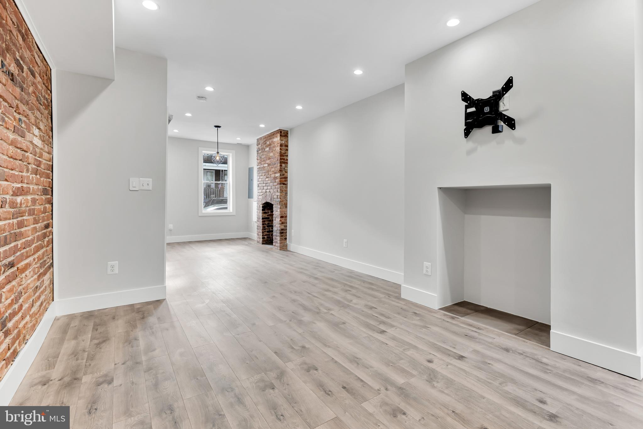1656 Rosedale Street Northeast Washington, DC 20002 - Photo 8 of 22 Gallery Image 8