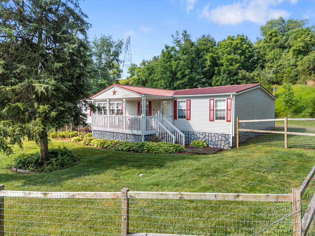 2109 Walton Furnace Road Max Meadows, VA 24360 - Photo 1 of 56 Gallery Image 1