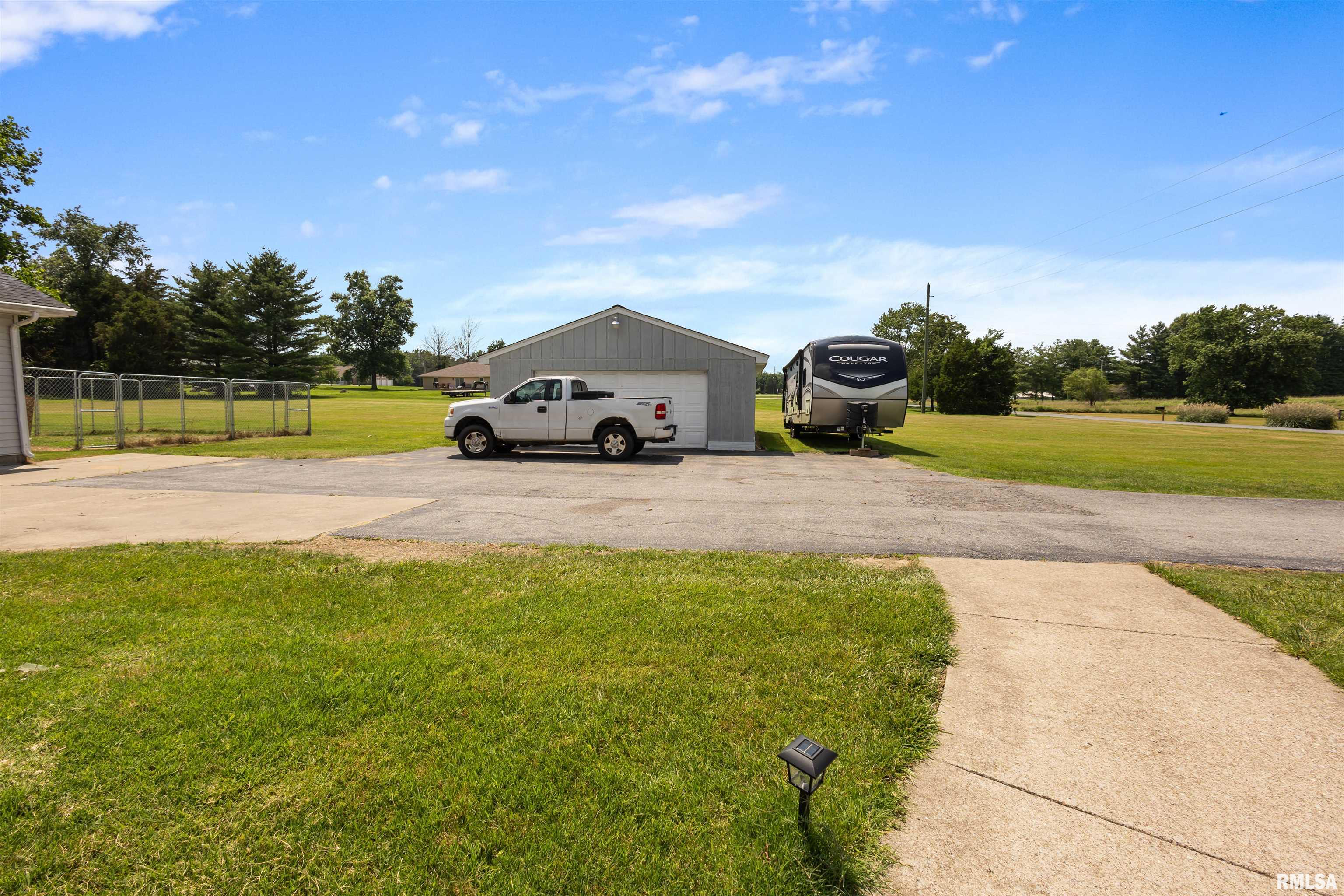 15069 Remington Road Marion, IL 62959 - Photo 33 of 35