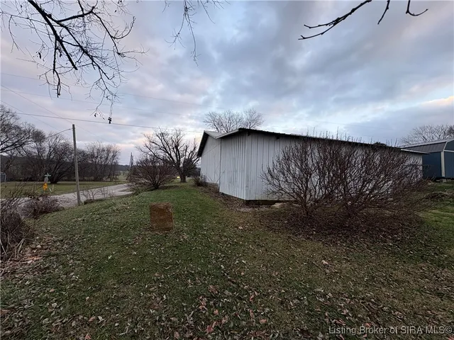 $199,900 | 10335 South Bixler Road, Pekin, IN 47165