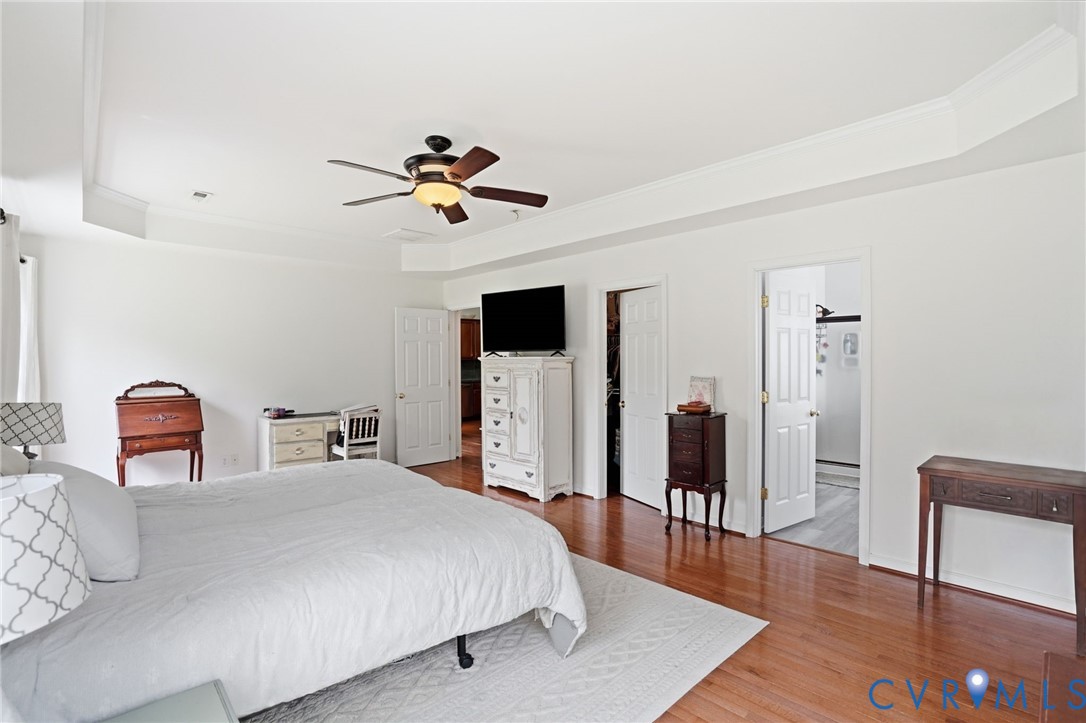 5305 Wellington Ridge Road Richmond, VA 23231 - Photo 33 of 67 Spacious room featuring wood-finish flooring, whit