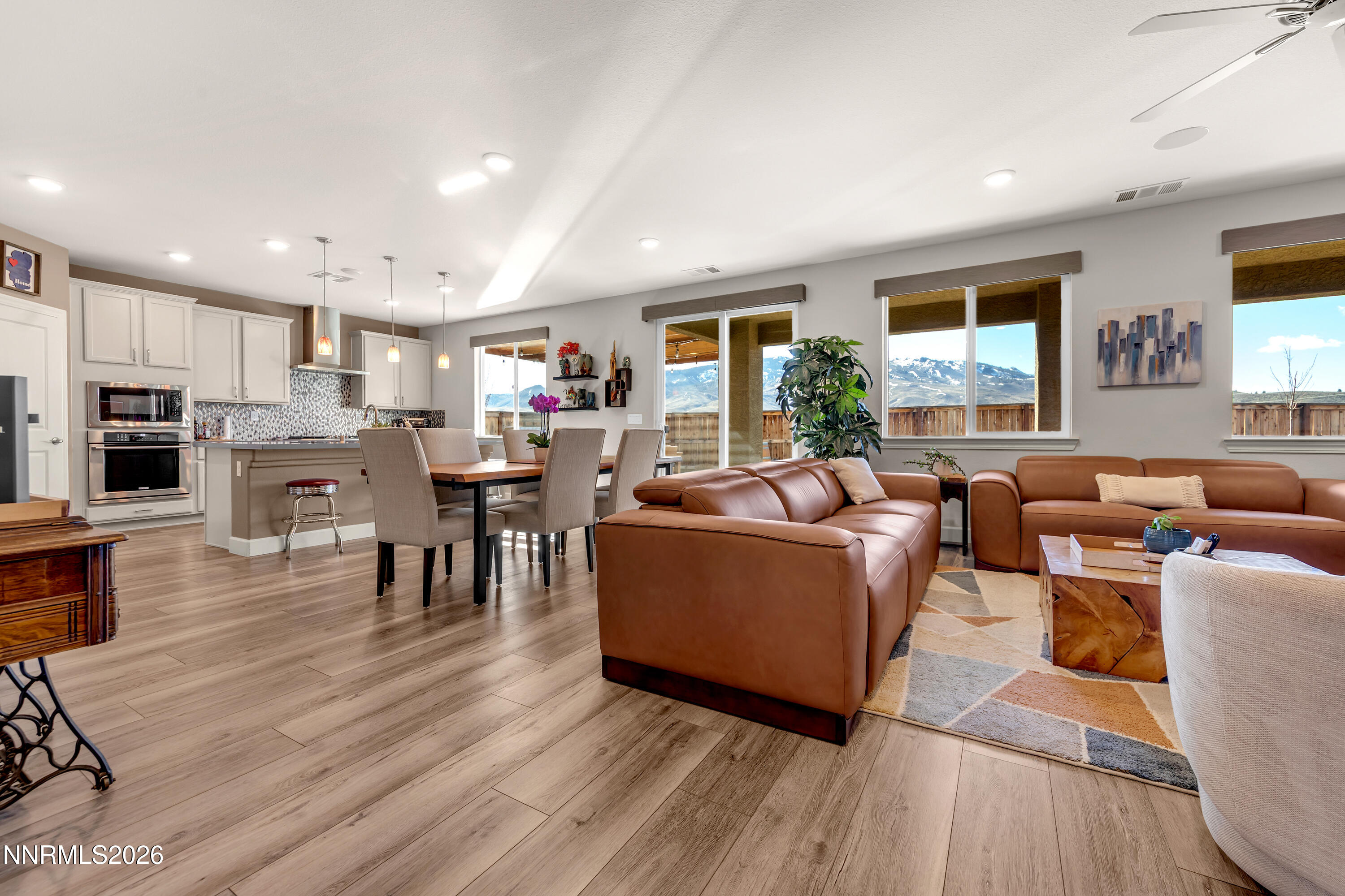 120 Balcorta Court Reno, NV 89439 - Photo 4 of 76 Balcorta120-004