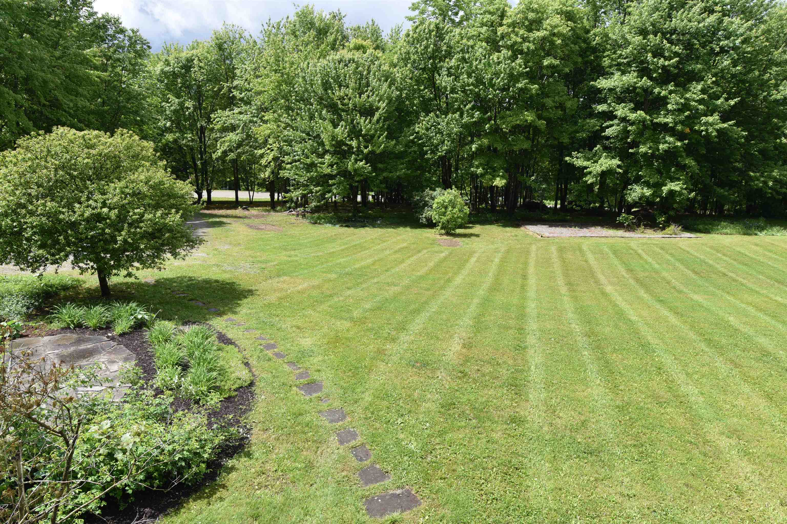 529 Stonefence Road Richmond, VT 05477 - Photo 31 of 40 Gallery Image 31