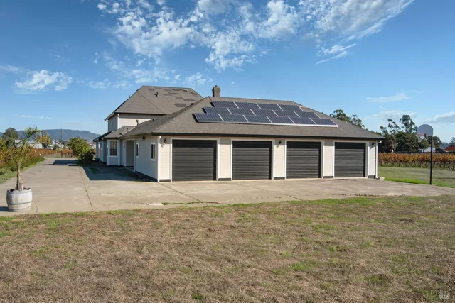 $2,999,998 | 22033 Bonness Road, Sonoma, CA 95476