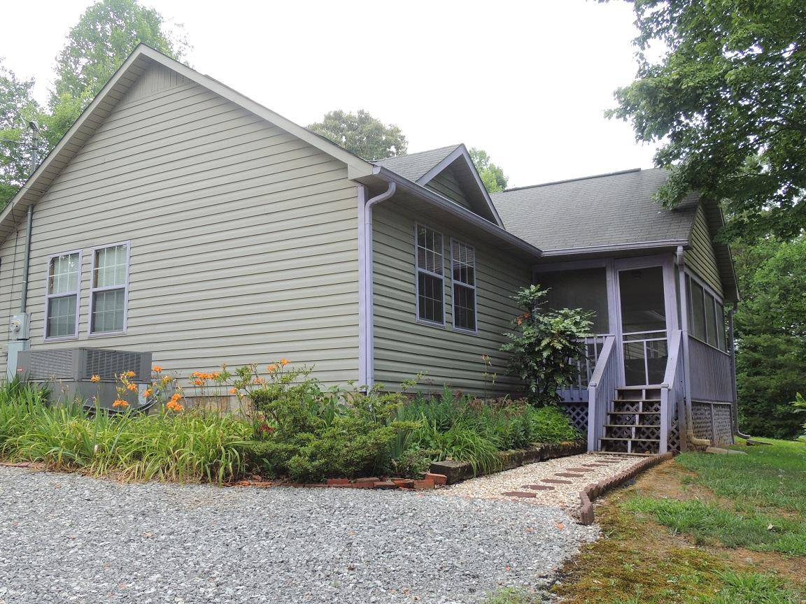 FRONT WALK
