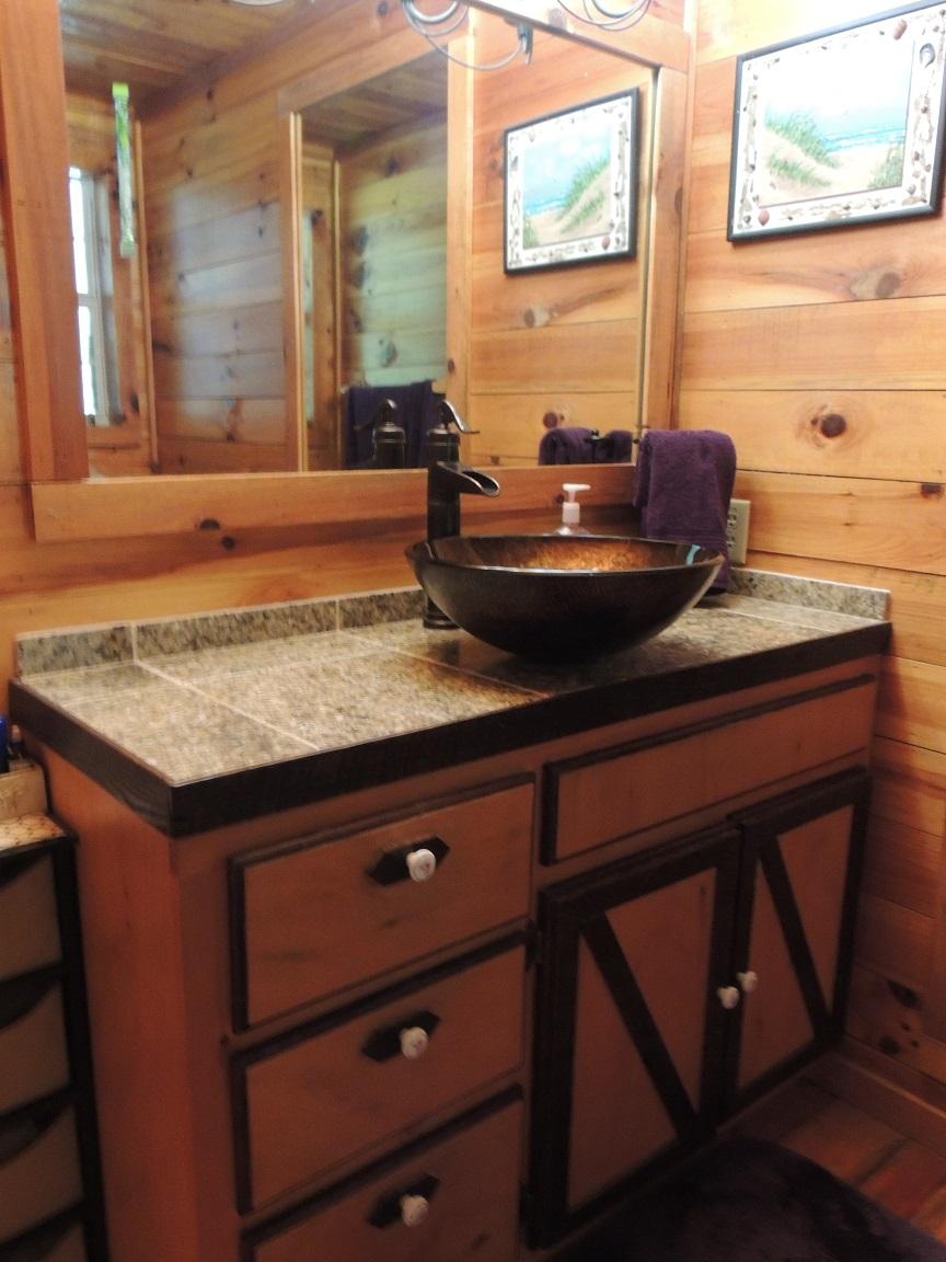 119 Dye Road Madisonville, TN 37354 - Photo 14 of 38 MASTER BATH