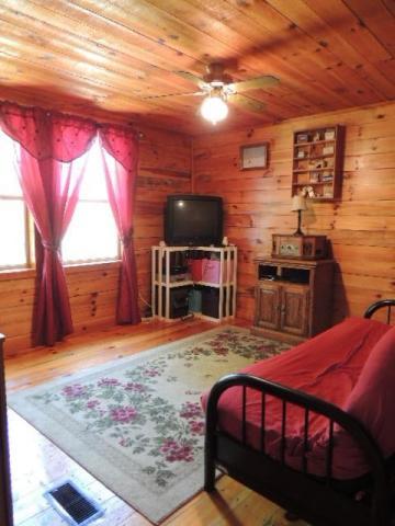 119 Dye Road Madisonville, TN 37354 - Photo 16 of 38 BEDROOM 2