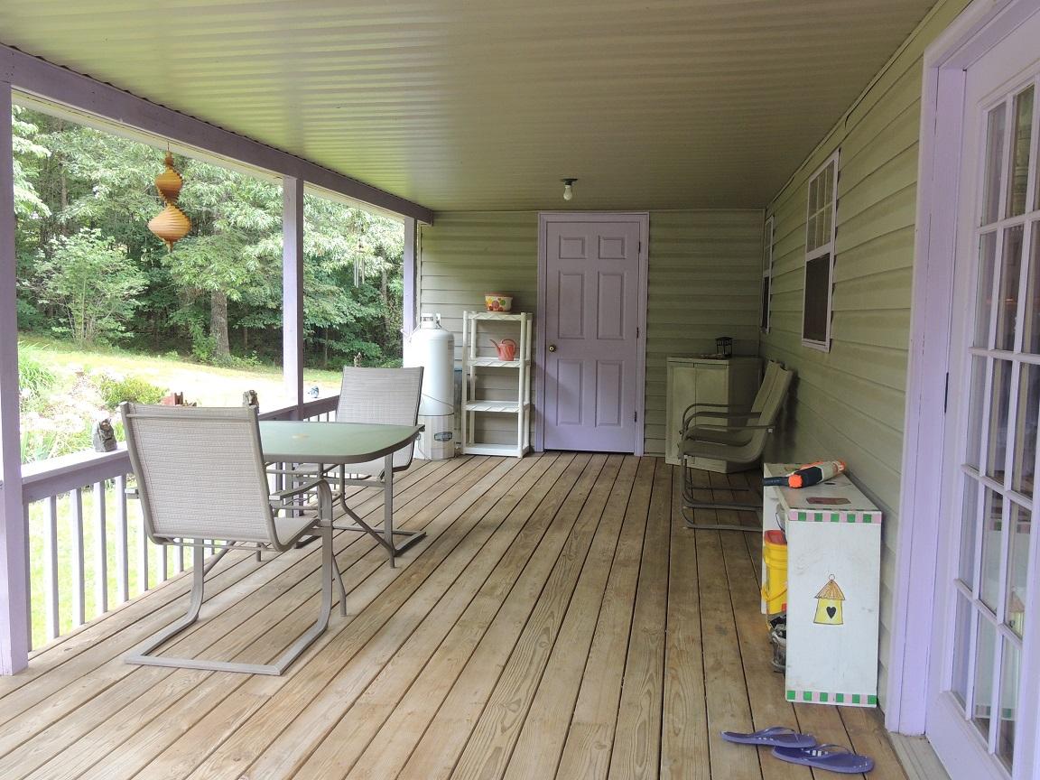 119 Dye Road Madisonville, TN 37354 - Photo 20 of 38 BACH PORCH