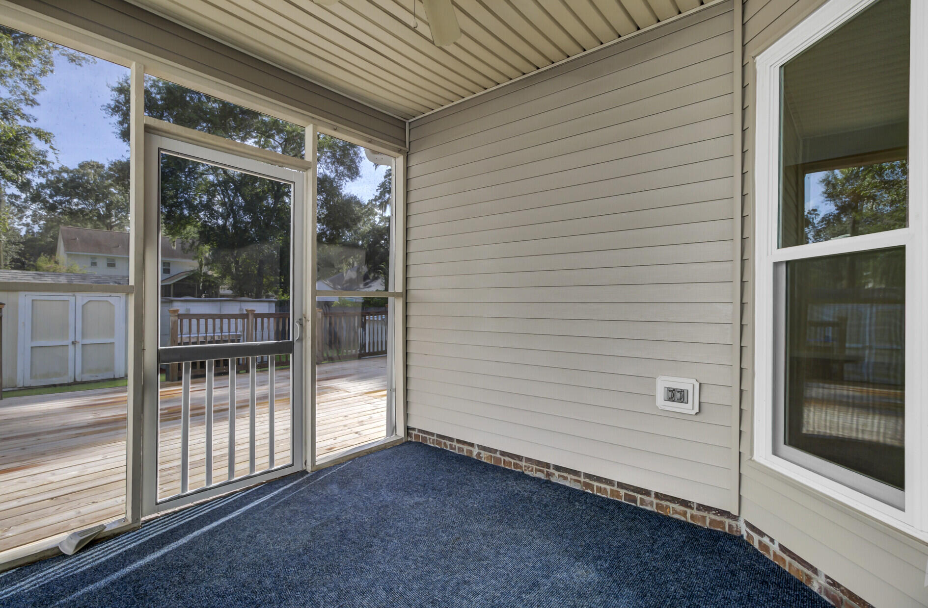 302 Lancaster Road Summerville, SC 29485 - Photo 23 of 32 Screened Porch