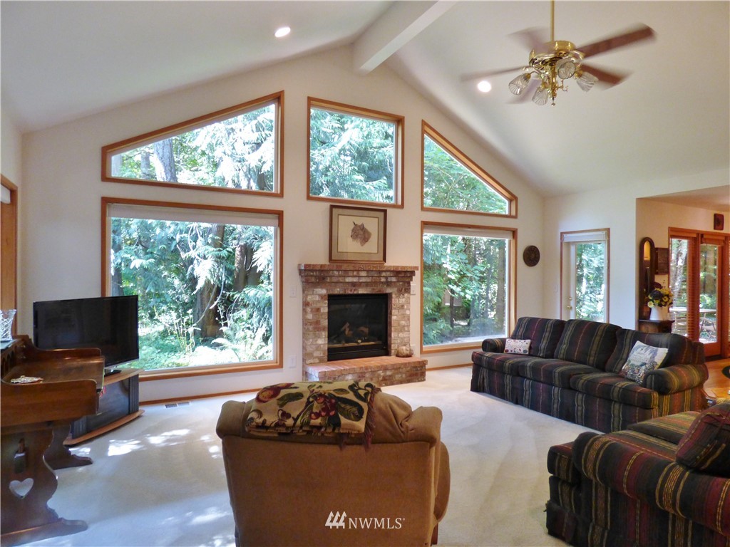 1213 Henry Boyd Road Port Angeles, WA 98362 - Photo 11 of 40 Gallery Image 11