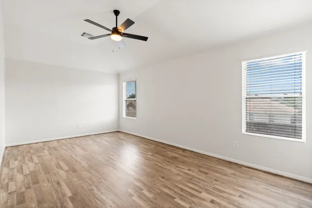 $2,300 | 2437 Aspen Dale Drive, Spring, TX 77386