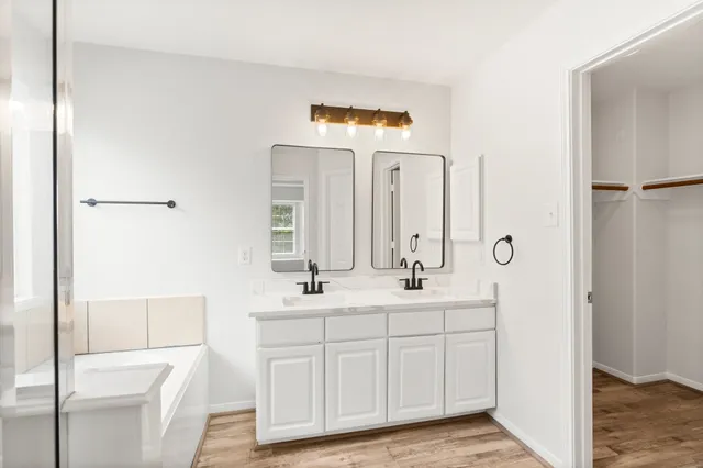 $2,300 | 2437 Aspen Dale Drive, Spring, TX 77386